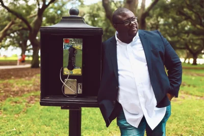 Eric-Elliott-phone-booth